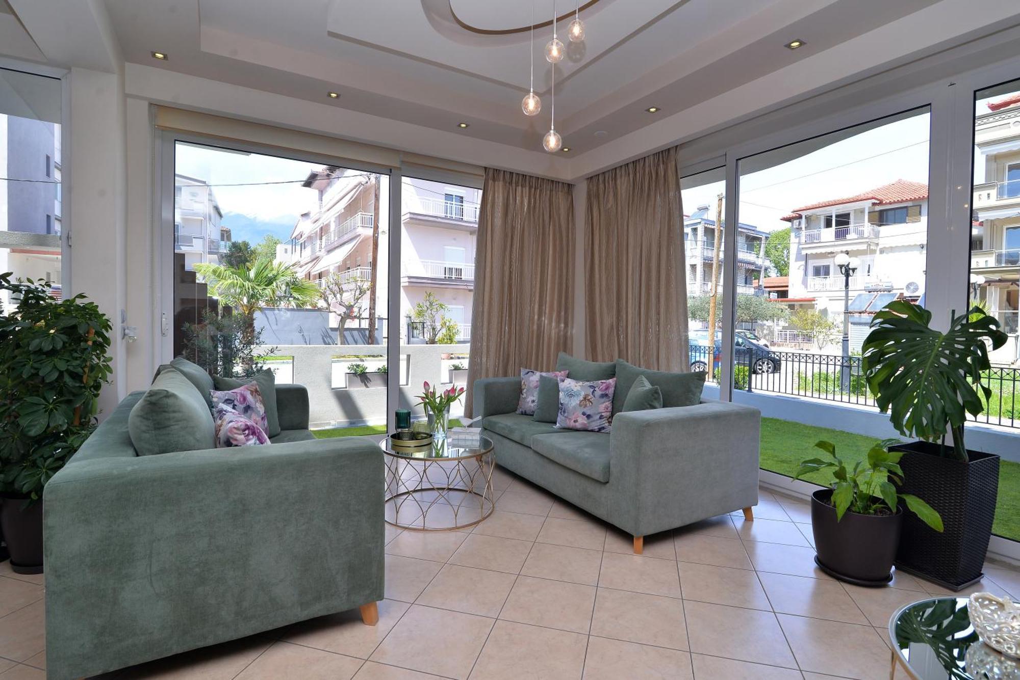 Irida Apartments Лептокария Экстерьер фото